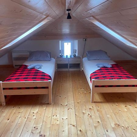 Amani Modern Apartment Lumbarda Dış mekan fotoğraf