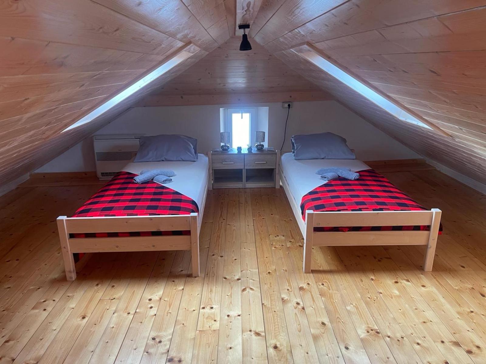 Amani Modern Apartment Lumbarda Dış mekan fotoğraf